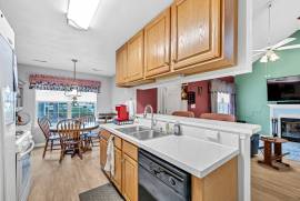 902 Shoreline Pt, Newport News, Virginia