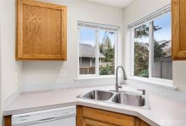 15107 Carter Loop Se, Yelm, Washington