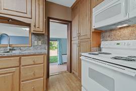 828 Redheart Drive, Hampton, Virginia