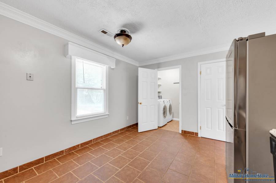 33 Morrison Avenue, Newport News, Virginia