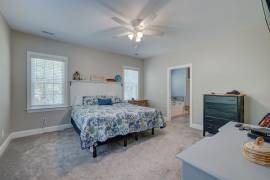 310 Meeks Creek Dr, Rocky Point, North Carolina