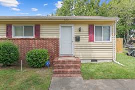 306 Duluth Court, Hampton, Virginia