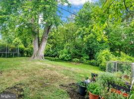 2207 Harwood Ln, Bowie, Maryland