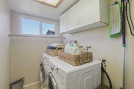 1921 Via Corina, Alpine, California