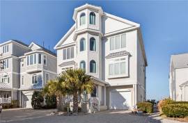 880, W. Ocean View Ave, Norfolk, Virginia